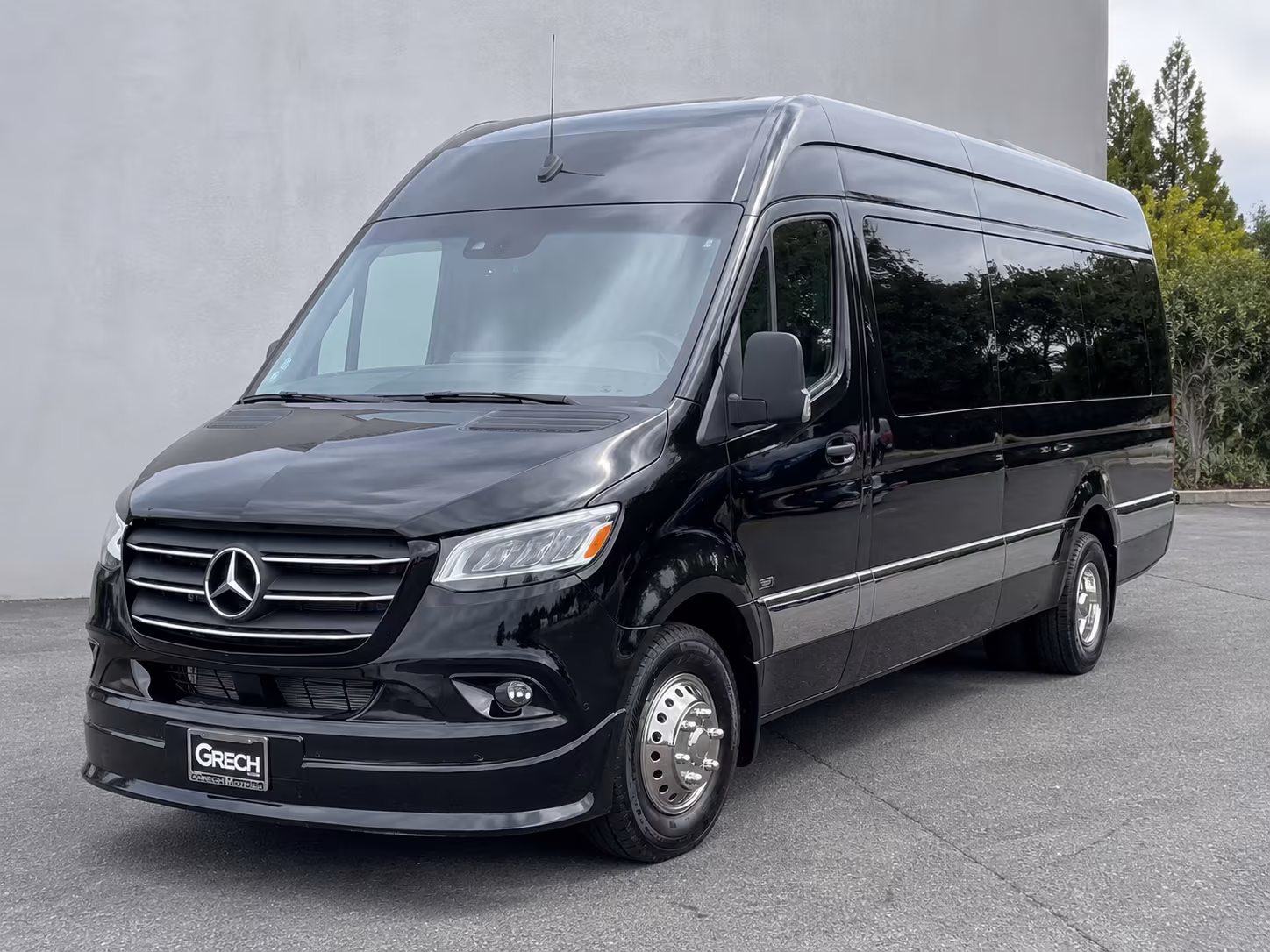 mesa 18 passenger sprinter van