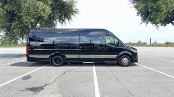 sprinter limousine mesa